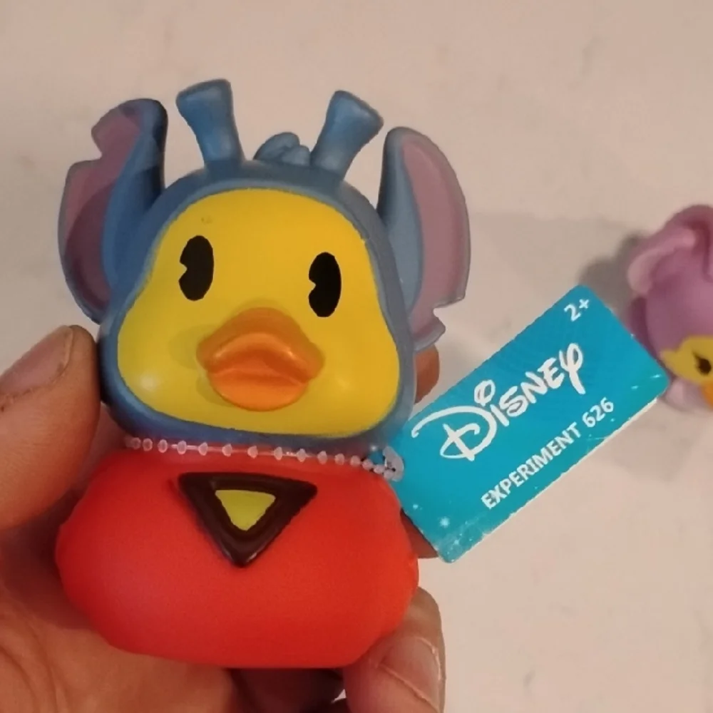 Disney Duck Action Figures - Angel And Experiment 626 Stitch